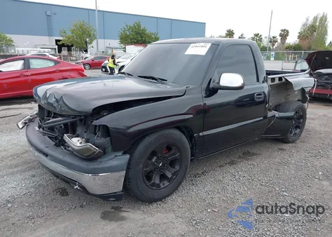 2000 Chevrolet Silverado 1500 Ls from USA, damaged, VIN 1GCEC14T0YZ352056